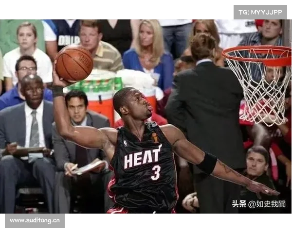 NBA巨星14岁儿子穿女装遭群嘲!网友直呼:韦德你怎么教的孩子? NBA巨星14岁儿子穿女装遭群嘲!网友直呼:韦德你怎么教的孩子?